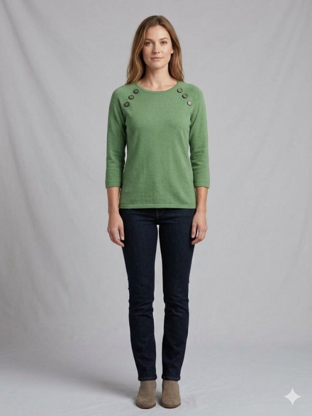 Point Zero size Med Green long sleeve top with button detail
